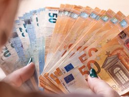 BOGATSTVO BEZ GRANICA! Kozmos donosi NEZAMISLIVU SREĆU i BOGATSTVO OVIM znakovima!