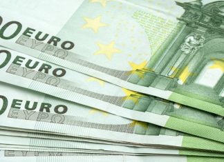 RAK, DJEVICA i VODOLIJA: NEBO VAM ŠALJE IZNENADNO BOGATSTVO – kraj godine bit će vaše NAJJAČE FINANCIJSKO RAZDOBLJE!